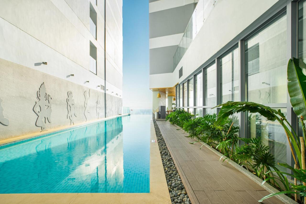 Panorama Oceanic Grand Residences Nha Trang Bagian luar foto